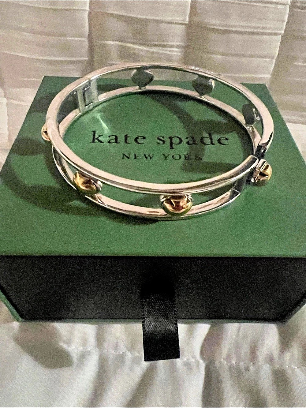 Classy Kate Spade Mixed Metal Bangle Bracelet.